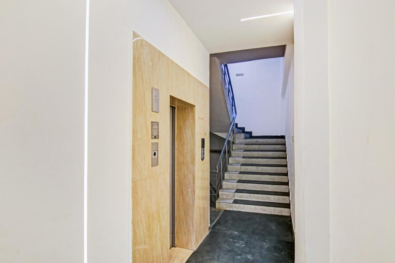 Hotel 19 West New Delhi Luaran gambar