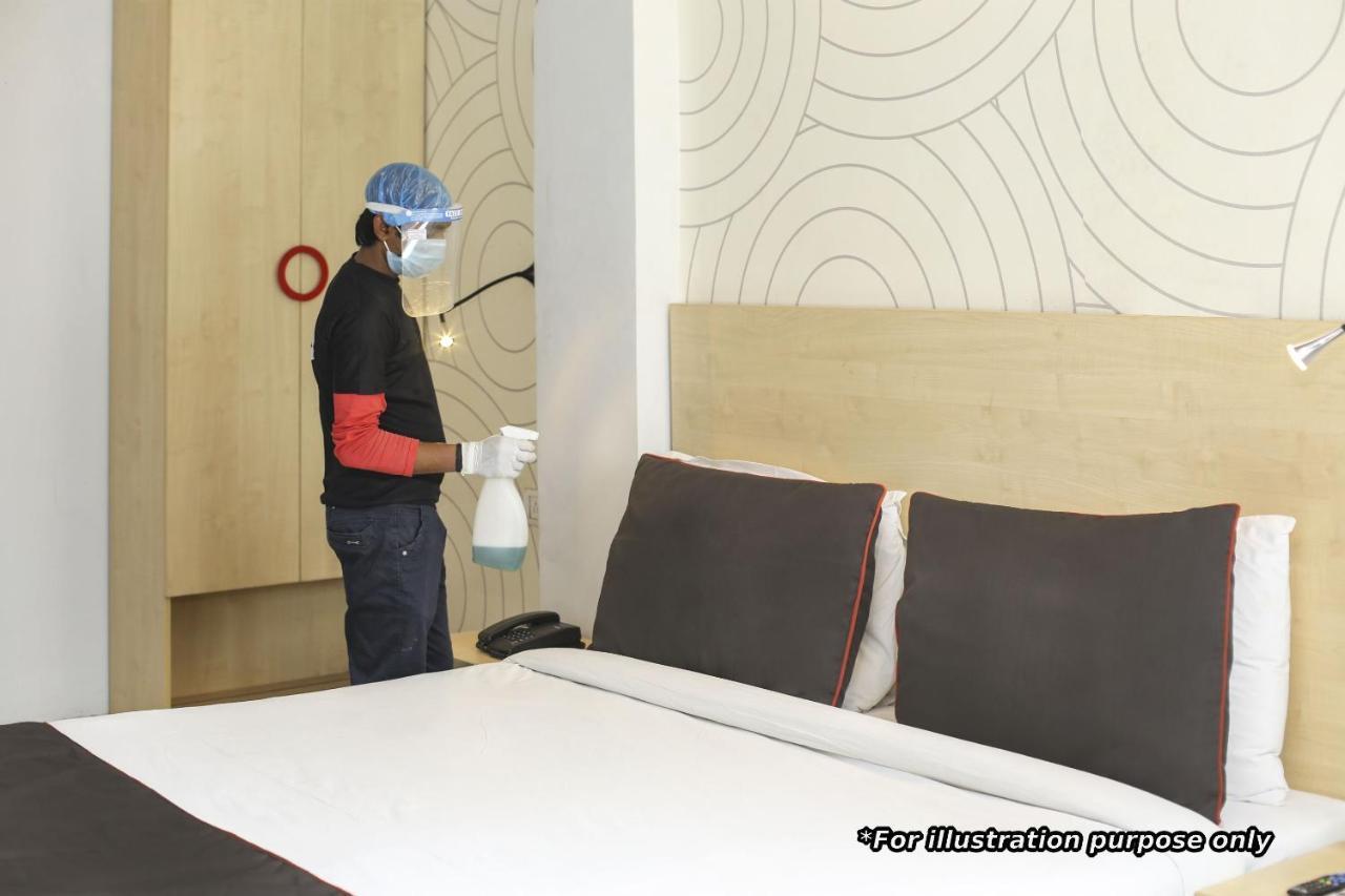 Hotel 19 West New Delhi Luaran gambar