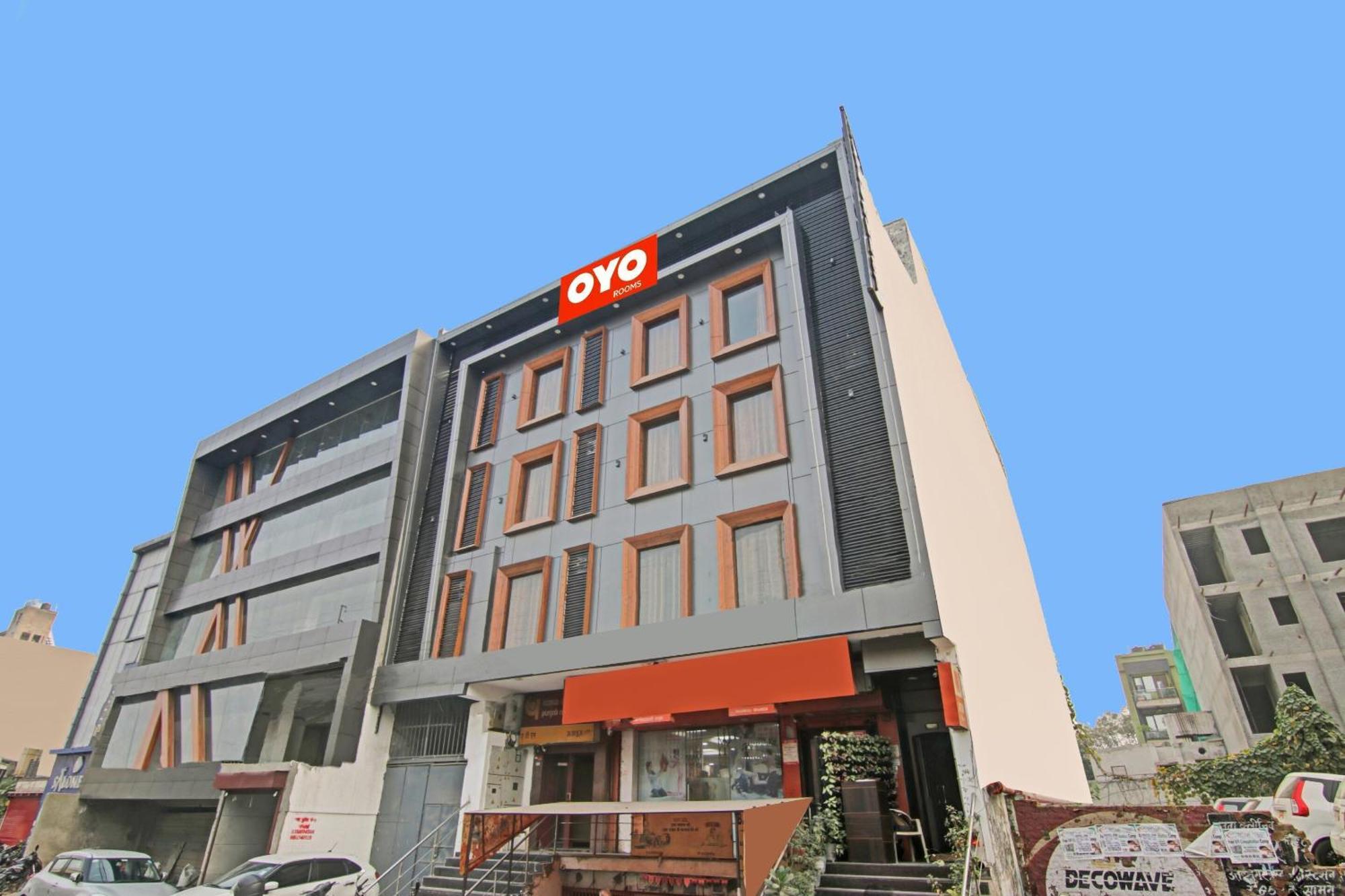 Hotel 19 West New Delhi Luaran gambar
